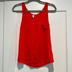 Red blouses tank